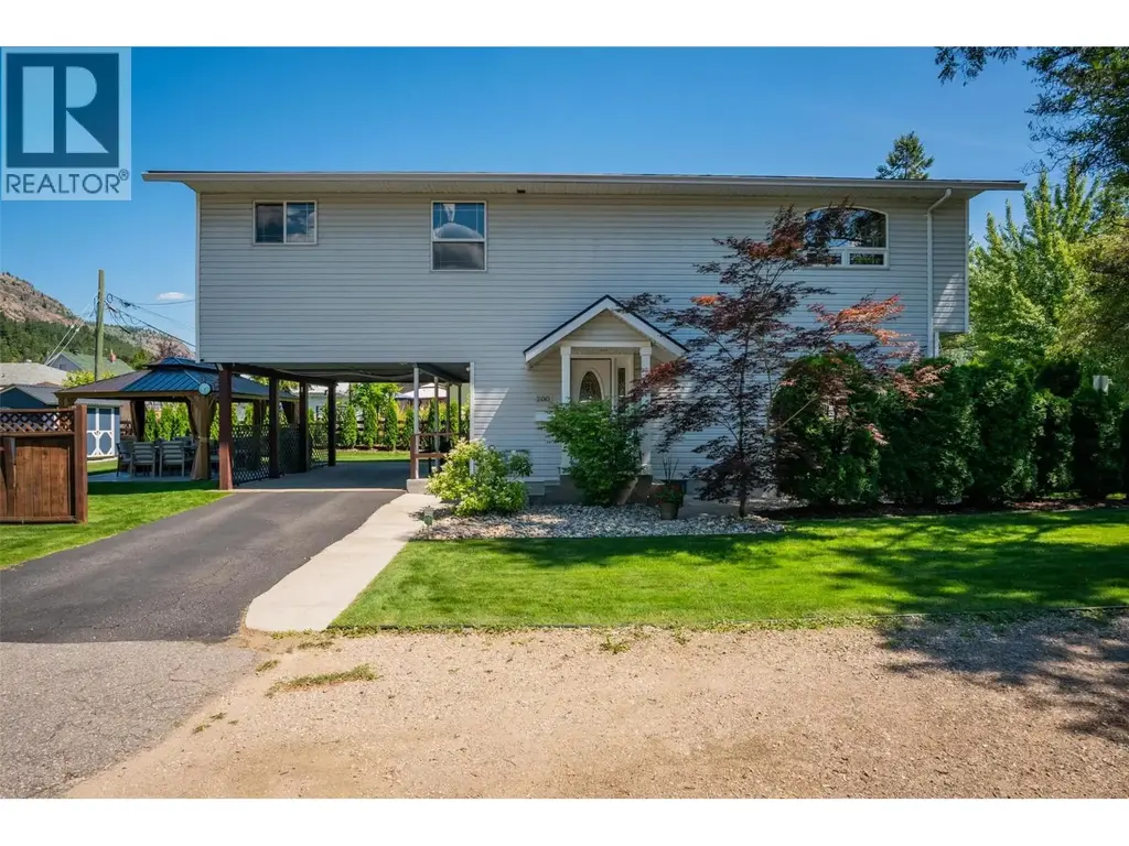 2007 Valleyview Drive, Trail